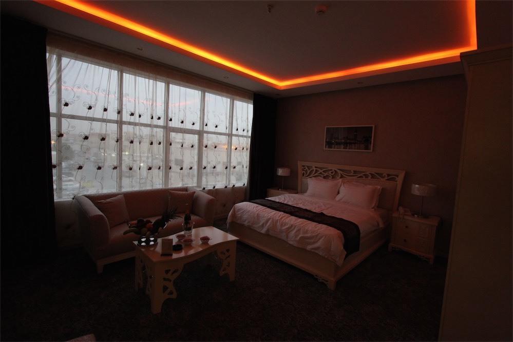 Taleen Granada Hotel Apartments Riyadh Room photo